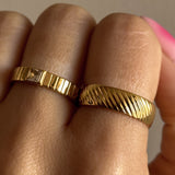 ZARIA RING