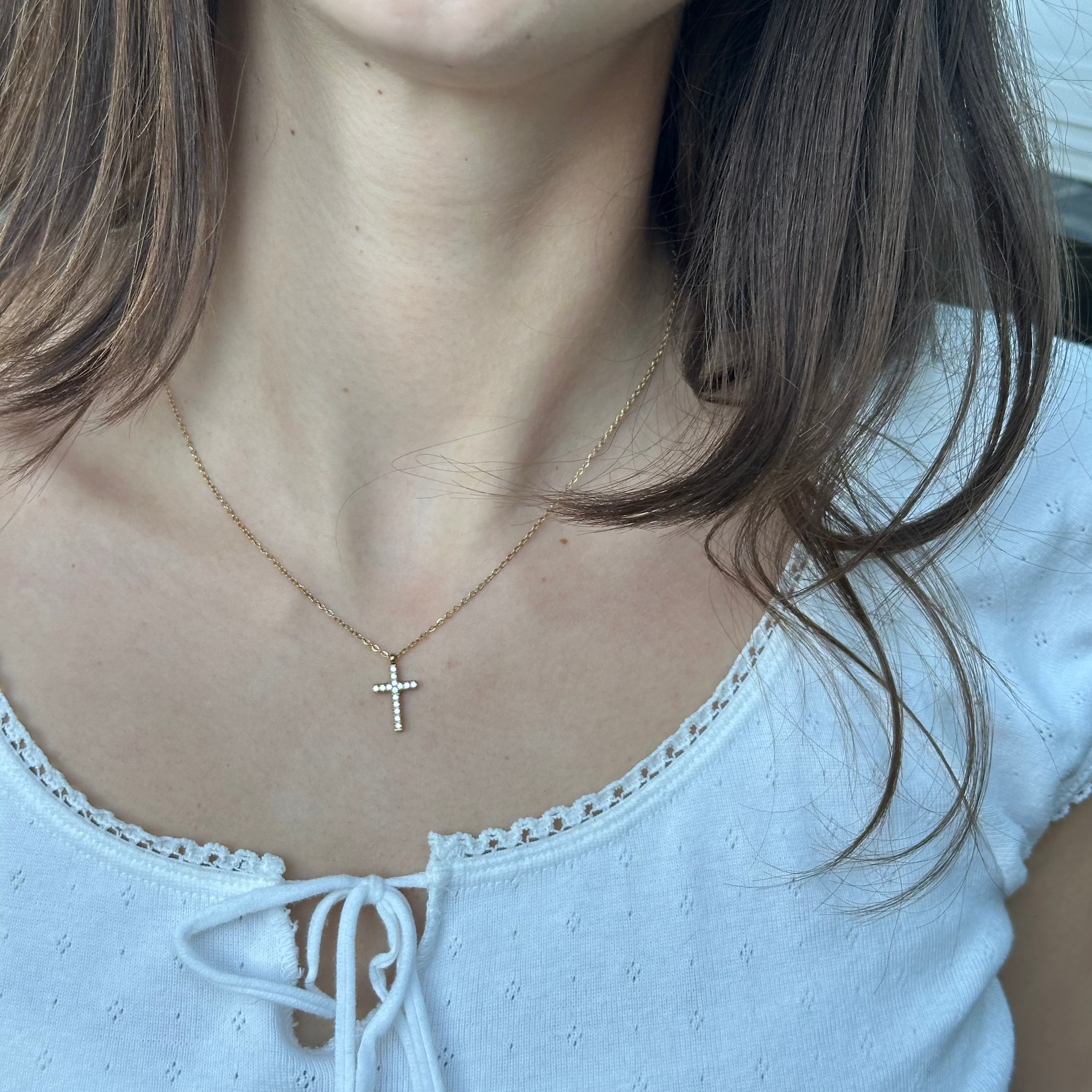 PALOMA CROSS NECKLACE GOLD